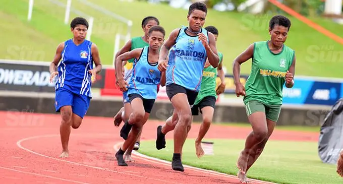 Roela Kalaumaira of Namosi Secondary School make her move to win the Suva Zone 1 3000meters final at ANZ Stadium on March 16, 2021. Photo: Ronald Kumar.