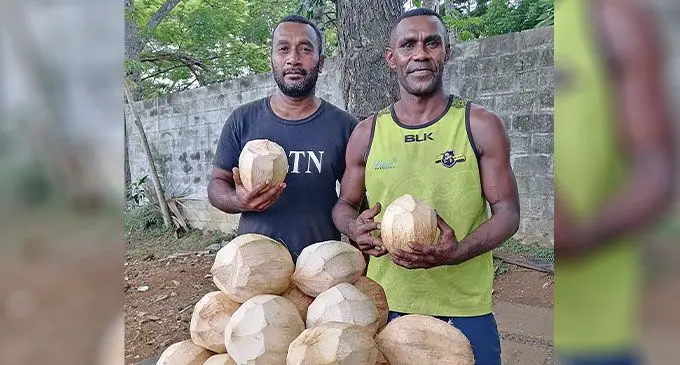 Sailasa Kaitani and Peni Namulo selling green coconuts in Nadi. Photo: Mereleki Nai