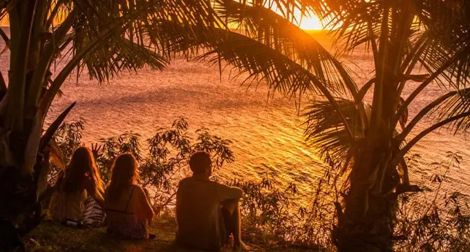 Matisse takes friends to the west hills of Nananu-i-ra to watch glorious golden sunsets.