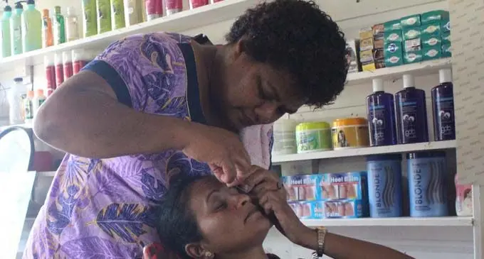 Vilimaina Ranadi attends a customer at her salon in Naqara, Taveuni, on February 15, 2018. Photo: Wati Talebula