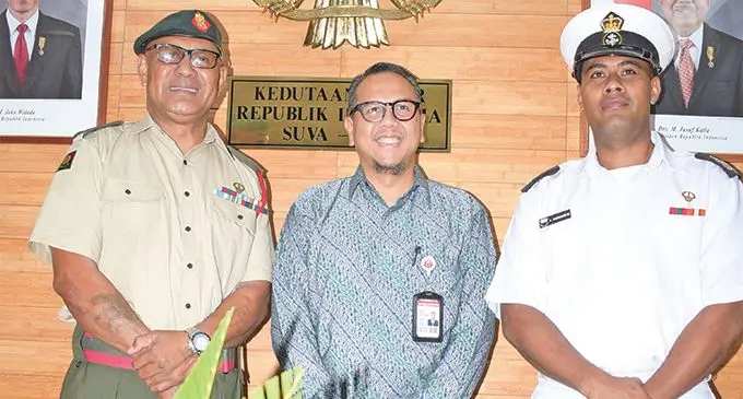 From left: Lieutenant Colonel Samuela Vuetaki, Indonesian Ambassador to Fiji Benyamin Scott Carnadi and Petty Officer Atunaisa Waqainabete on March 26, 2019. Photo: Ronald Kumar