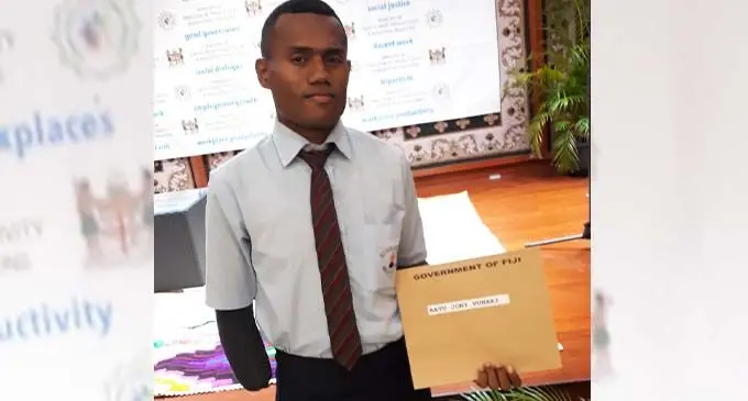 Ratu Joni Vunaki.