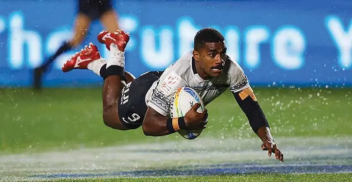 Fiji’s Pilipo Bukayaro dives in a try against Australia on day one of the HSBC Los Angeles Sevens at Dignity Health Sports Park on February 25, 2023 in Los Angeles, United States. Photo: World Rugby