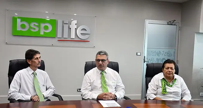 aFrom left: Bank South Pacific  Group chief executive officer Robin Fleming, BSP Life managing director Michael Nacola and BSP Life chief operation officer Atelina Muavono on March 10, 2010. Photo: Lusiana Tuimaisala