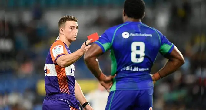 Swire Shipping Fijian Drua No.8 Nemani Nagusa (back to the camera) gets the red card from referee Reuben Keane on April 1, 2022. Photo: Stuff