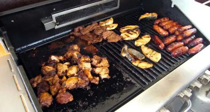 The scene is set for breakfast and barbecue Sundays at Gloria Jean’s Nasese cafe. Photo: Frederica Elbourne