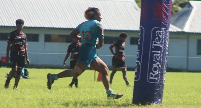 Cakaudrove women’s rugby centre Mere Navakananumi runs in to score a try against Navosa at Lawaqa Park, Sigatoka, on May 18, 2024. Photo: FRU Media
