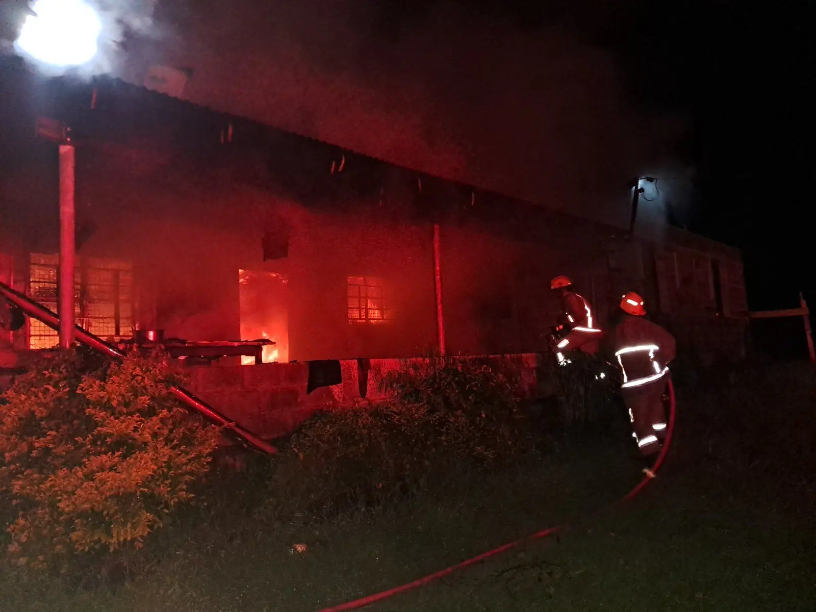 Firefighters working to contain the blaze at Saru Back Road in Lautoka on early Sunday morning.