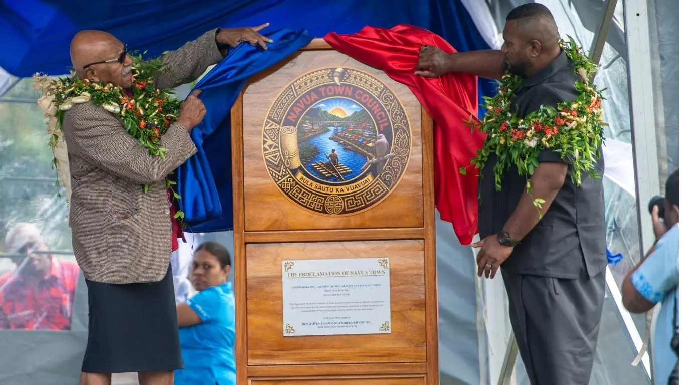 Prime Minister Sitiveni Rabuka and the Turaga Vunivalu of Serua, Ratu Tevita Latianara, unveil the plaque declaring Navua a town at Thompson Park on August 28, 2026.