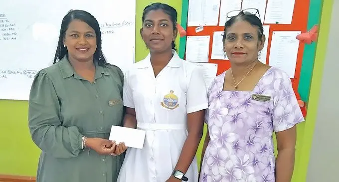 From left: Arti Renuka Mani, Year 12 student Shriya Mala and vice-principal Geeta Krishna. Photo: Waisea Nasokia