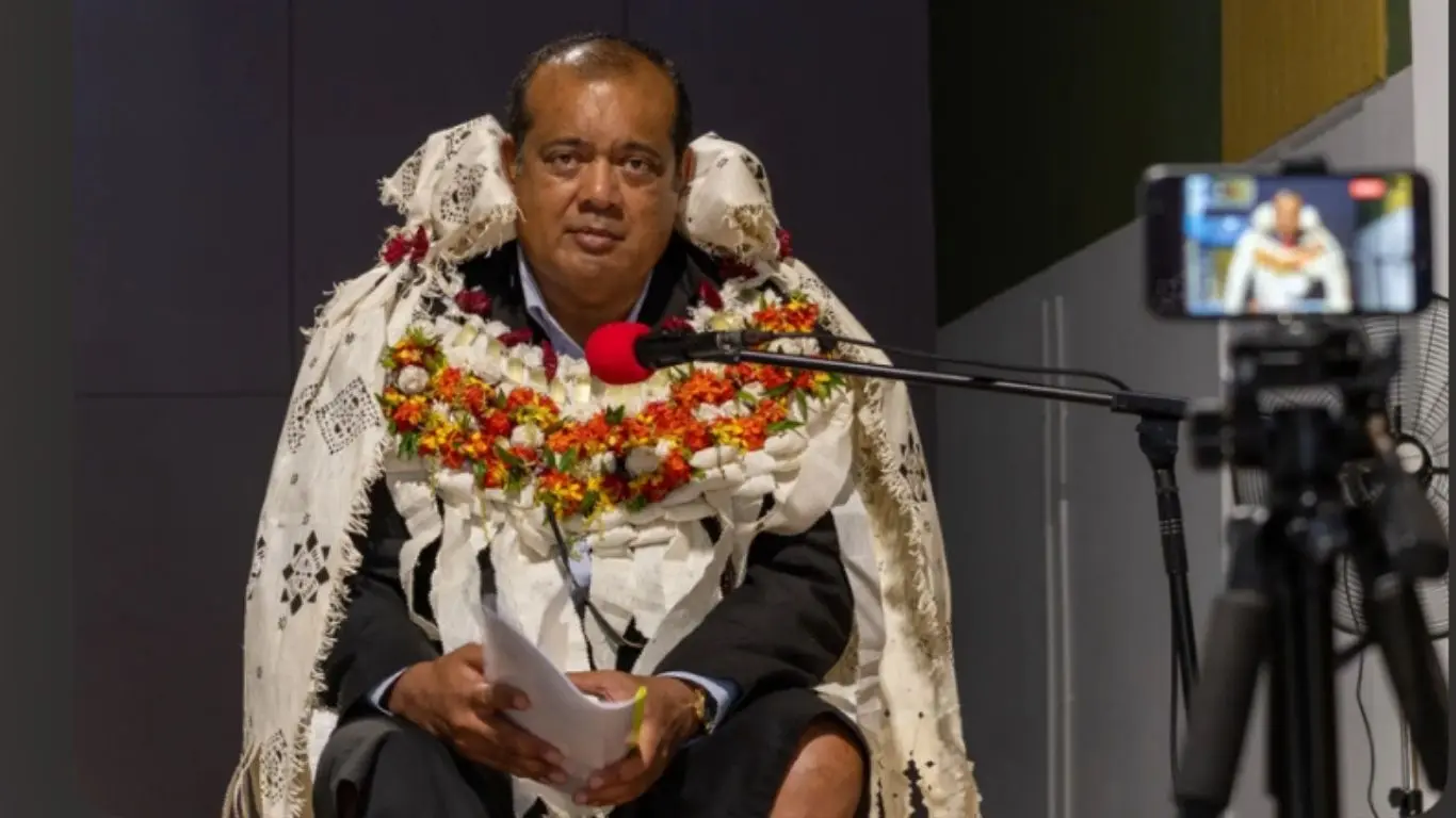 Tui Nayau, Sau ni Vanua ko Lau and Tui Lau, Ratu Tevita Lutunauga Kapaiwai Uluilakeba Mara.