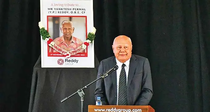 Minister for Tourism and Civil Aviation Viliame Gavoka paying tribute to the late VP Reddy. Photo: DEPTFO News