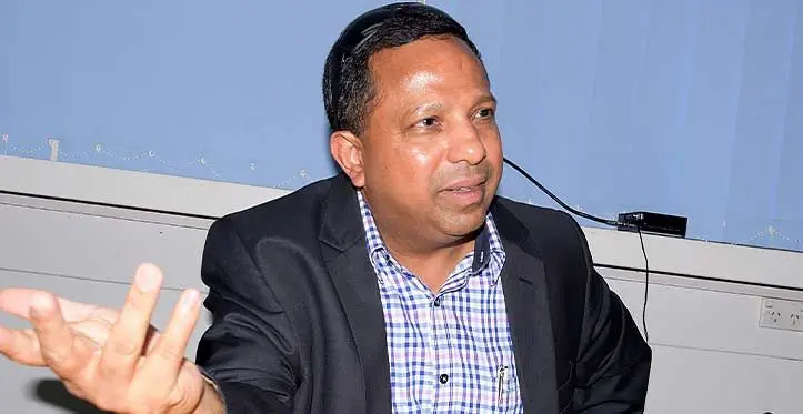 Nouzab Fareed.