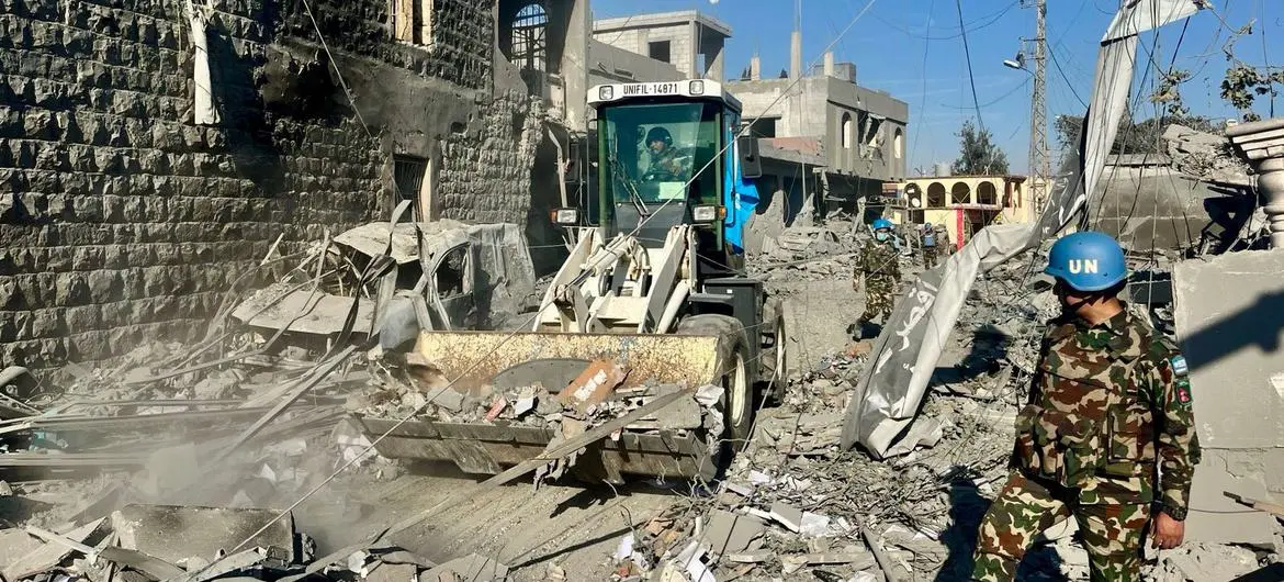 Government to set aside $1.96m for possible Middle East evacuation