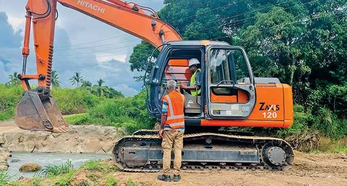 Minister for Waterways Mahendra Reddy during the commissioning of Vutuni Creek desilting work in Ba last week. Photo: Ministry of Waterways.