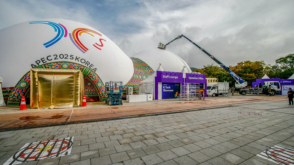 Final preparations are in full swing as organizers gear up for the upcoming APEC meeting in Gyeongju, ROK, October 25, 2025. 