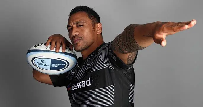 Sinote Sinote plays for Newscatle Falcons in England. He has a huge fan following in Europe over his determination, aggression and quick feet.