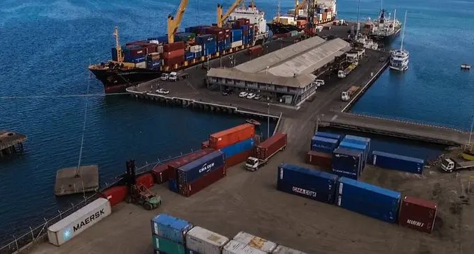 Port of Lautoka is Fiji’s largest port for handling bulk cargo, specialising in bulk sugar, molasses, woodchips, petroleum, and gas.