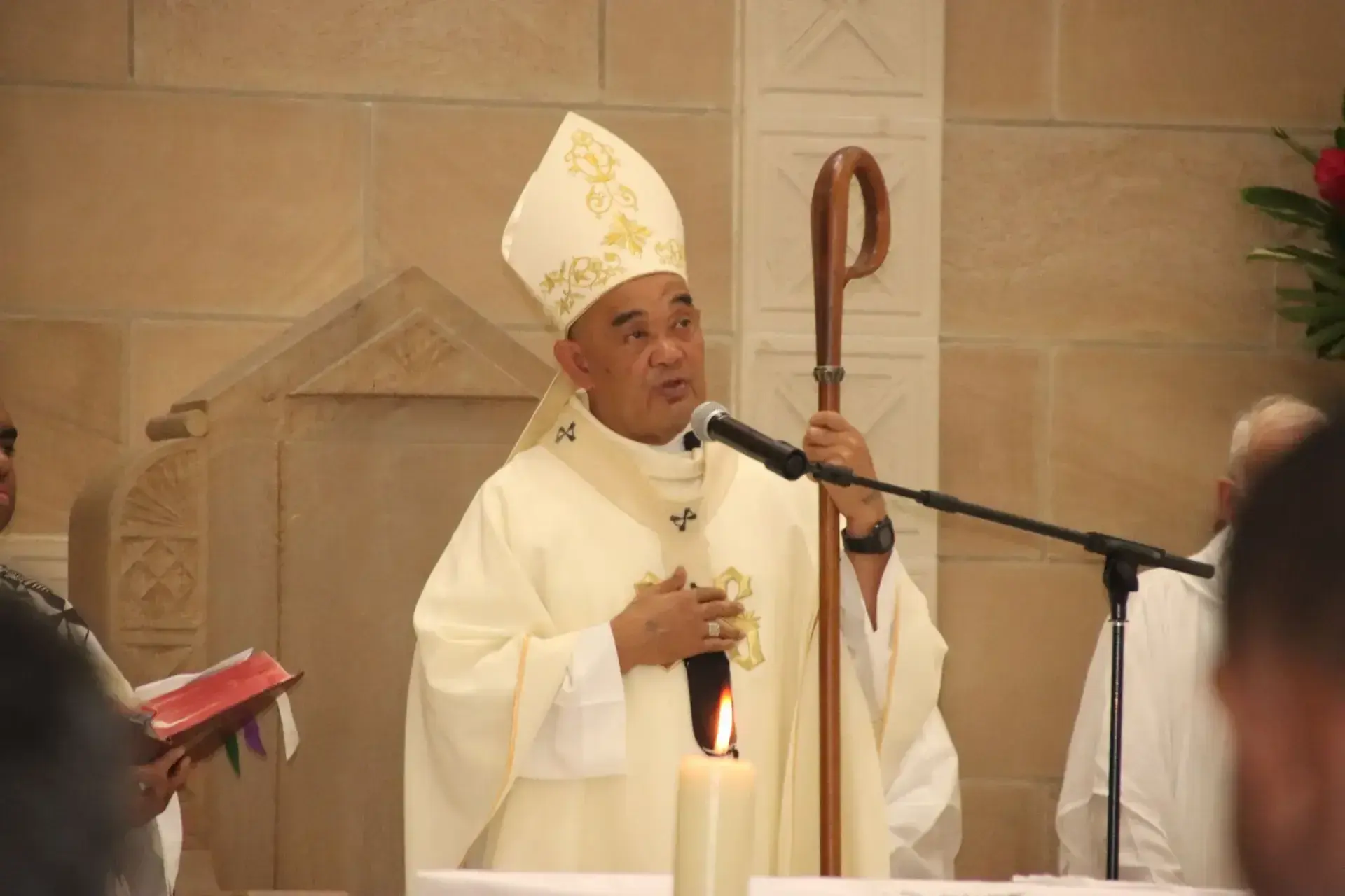 Move with God into the New Year: Archbishop Chong