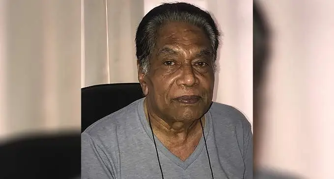 Momo na Tui Tavua Ratu Nacanieli Uqeuqe.