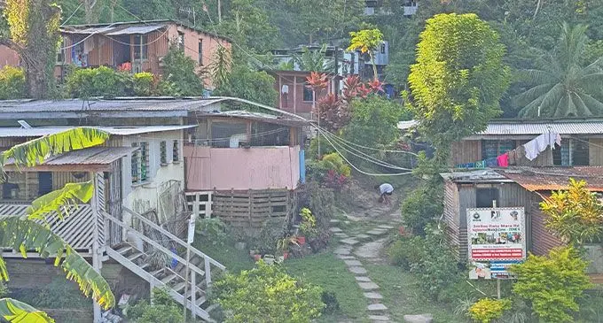 Informal settlements along Nabua Road. Photo: Asenaca Ratu