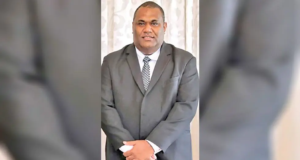 Ratu Usaia Ratuvili. 
