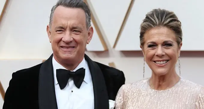 Tom Hanks (L) and Rita Wilson arrive for the red carpet of the 92nd Academy Awards at the Dolby Theatre in Los Angeles, the United States, Feb. 9, 2020. (Xinhua/Li Ying)