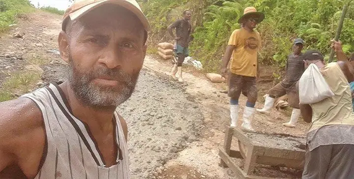 Sovusovu community members and villagers of Bucalevu in Ra carrying out maintenance on their farm road. Photos: Timoci Nacola