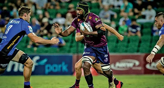 Queensland Reds loose forward Seru Uru on the run against Western Force during their Super Rugby Pacific clash at the HBF Park in Perth on March 4, 2022. Photos: Queensland Reds
