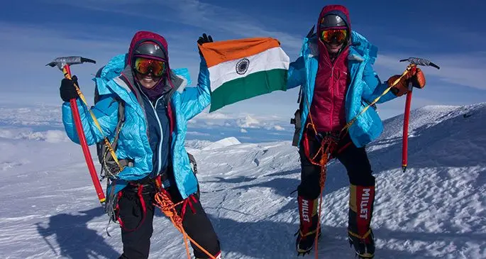  Nungshi and Tashi Malik during one of their hiking expeditions.