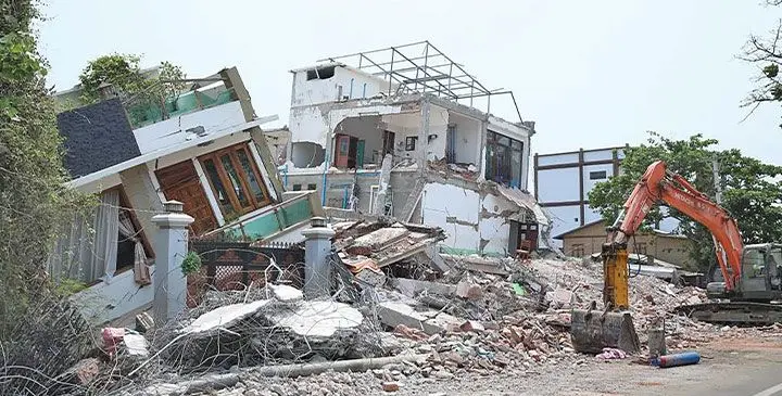 Damaged buildings are pictured in Sagaing, Myanmar, April 1, 2025. A 7.9-magnitude earthquake struck Myanmar on March 28. Photo: Xinhua