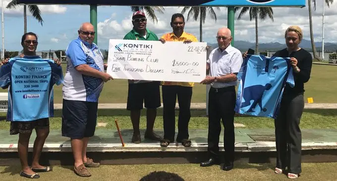 From Left: Kontiki Finance manager retail sales, Reshmita Murti, Suva Bowling Club trusttee, Gary Barnett, vice-president Samuela Tui , Suva Bowling Club manager Diwab Chand, Kontiki Finance chairman, Daryl Tarte and Kontiki Finance manager deposit, Evia Uluitavuki at the Suva Bowling Club on February 22, 2018. Photo: Grace Narayan