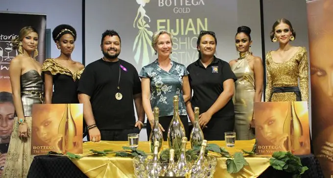 From left: Models Jorja Naidu, Serenia Raura, Fashion Council of Fiji chairperson Faraz Ali, Victoria Wines director Kate Vusoniwailala, Victoria Wines Nadi Shop manager Emma Faletoese, Komal Kant and Phillipa Steele at the naming righst sponsorship Fijian Fashion Festival at the Suva Business Centre on Thursday, March 8, 2018. Photo: Simione Haravanua