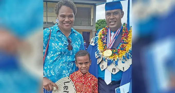 Chief Petty Officer Atunaisa Waqainabete, with wife Kelera Duvula and son Jacob Waqainabete. Photo: Waisea Nasokia