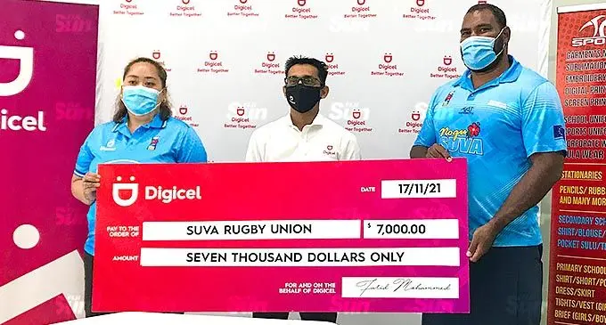 From left: Tau Sports director Deider Linda Moore, Digicel Fiji chief executive officer, Farid Mohammed and Suva Rugby Union secretary, Tevita Tuiloa during the cheque handover for the Suva Rugby Union 10s competition at the Digicel Fiji headquarters, Suva, on November 17, 2021. Photo: Kelera Sovasiga