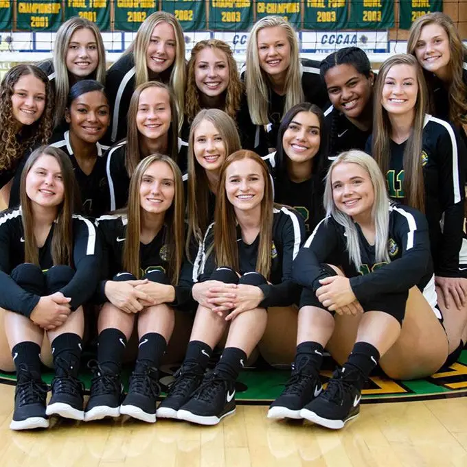 Second row (second from left): Mere Funaki Naqase with the Feather River College team. Photo: Feather River College