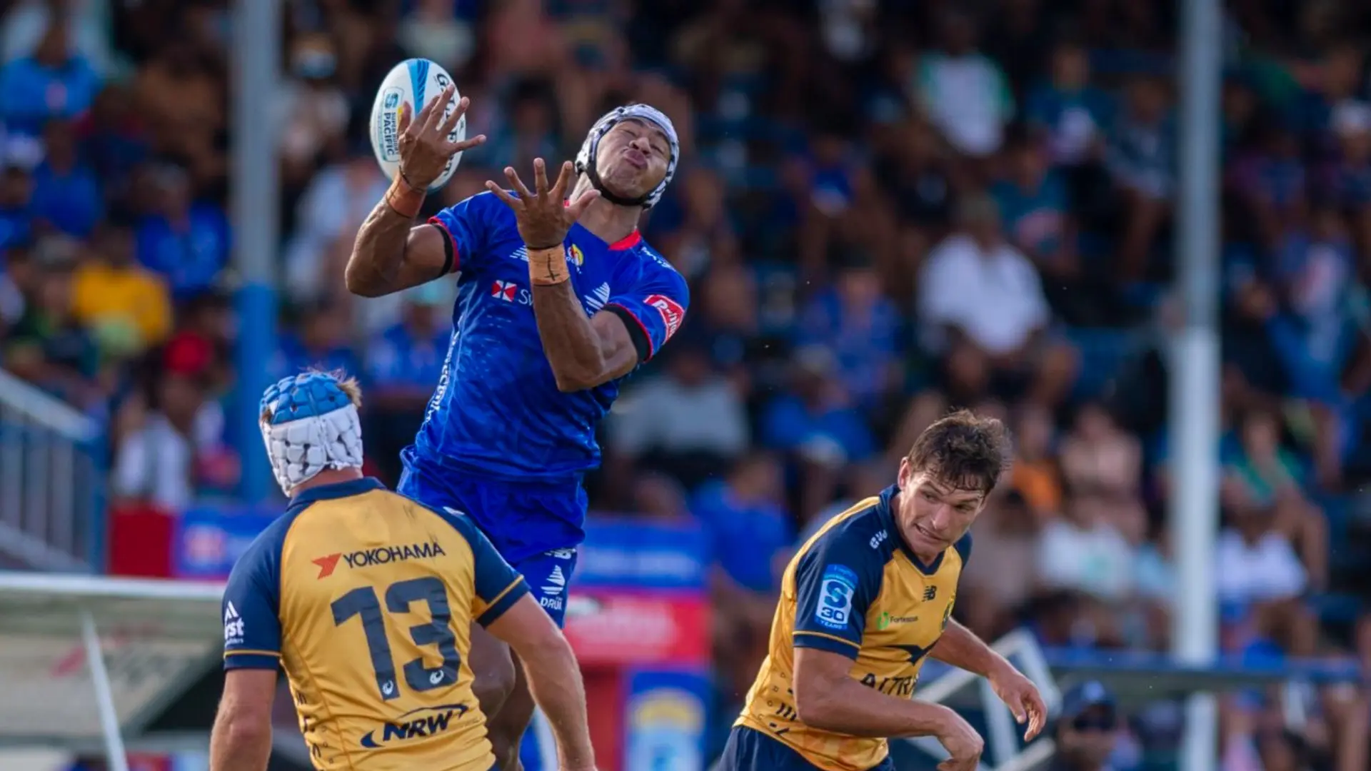 Fijian Drua rookie winger Isikeli Basiyalo 