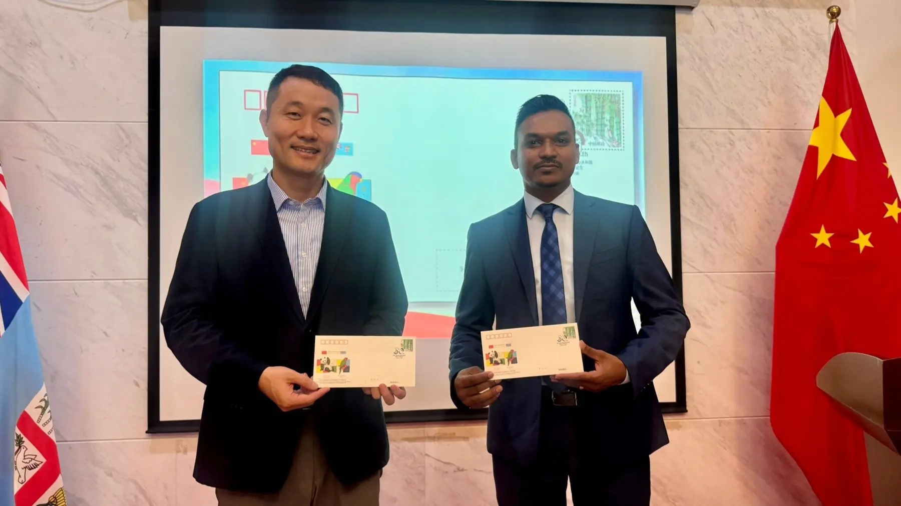 From left: Counsellor of the Chinese Embassy, Wang Yuan, and the acting director of the Asia Bureau at the Ministry of Foreign Affairs, Shanil Dayal, on December 4, 2025.