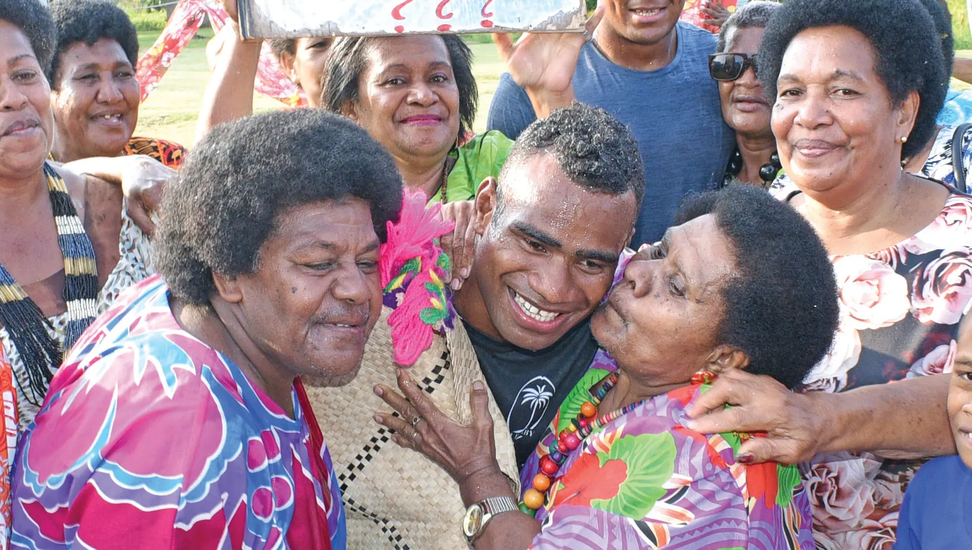 Fiji Seven team Captain, Jerry Tuwai with Cautata Villagers during Cautata District School prefect induction on February 16, 2018. Photo: Ronald Kumar.