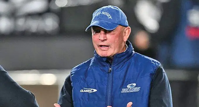 Blues Head Coach Vern Cotter.