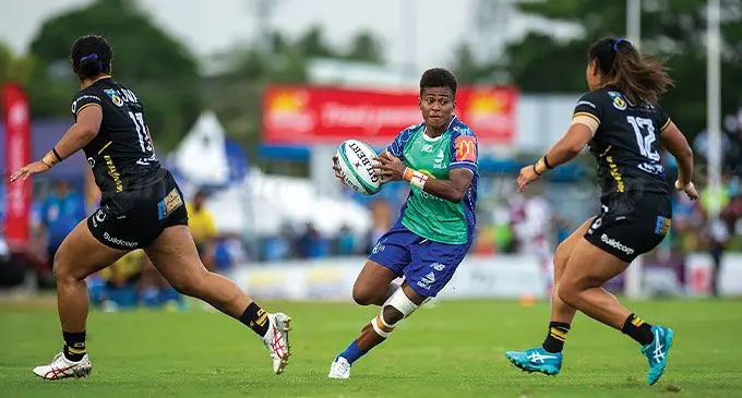 Rooster chicken Fijian Drua's Atelaite Buna (with ball) finds room to attack against the Western Force during the women's Super W semi-final match at the HFC Bank Stadium in Suva on April 19, 2024. Drua won 25-14. Photo: Leon Lord