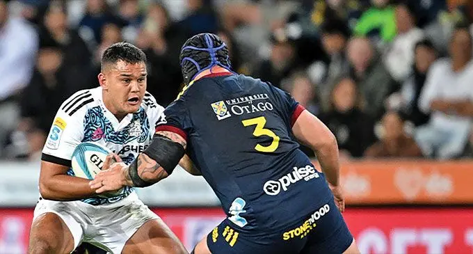 Breakout midfielder Daniel Rona (with ball) has signed a three-year contract with Chiefs.