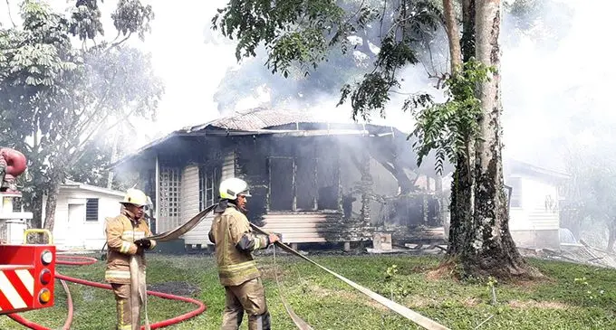 Firefighters try to contain the fire at Statham Street in Vatuwaqa on July 26, 2020. Photo: Inoke Rabonu