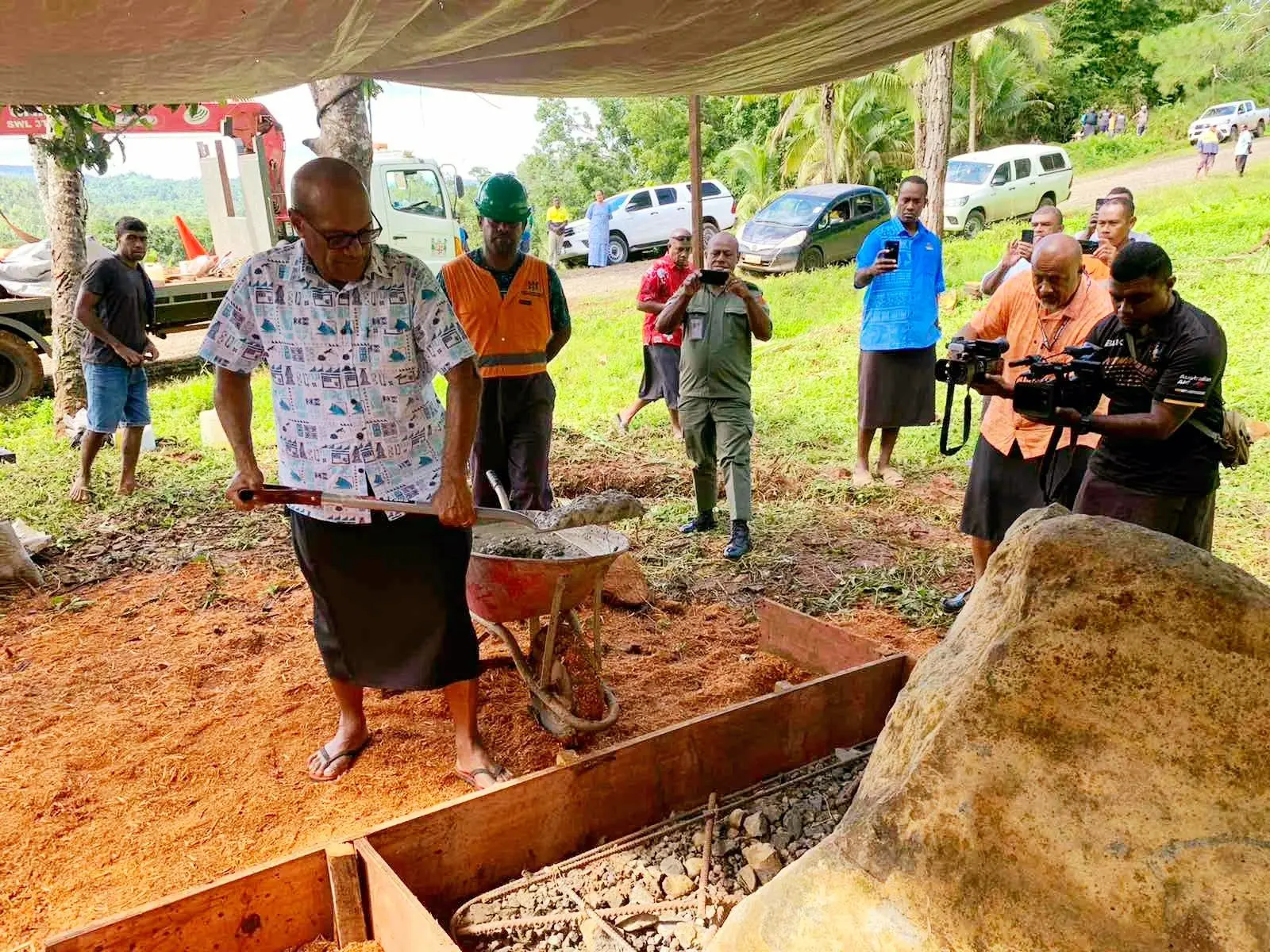 Acting Minister for Rural and Maritime Development, Jone Usamate, commissioned the new relocation site for Cogea Villagers in Wainunu, Bua on June 21, 2022.