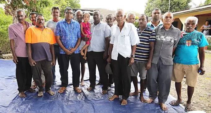 Minister for Agriculture, Rural and Maritime Development, Waterways and Environment, Mahendra Reddy, with farmers from Caboni and Viti Vanua in Tavua, on November 5, 2019. Photo: DEPTFO News