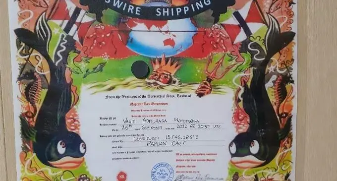 Na sitivikiti ka a soli vei Vasiti Adituraga Mototabua ena nona soko takosova na veimama ni vuravura (equator) ena waqa na MV Papuan Chief.