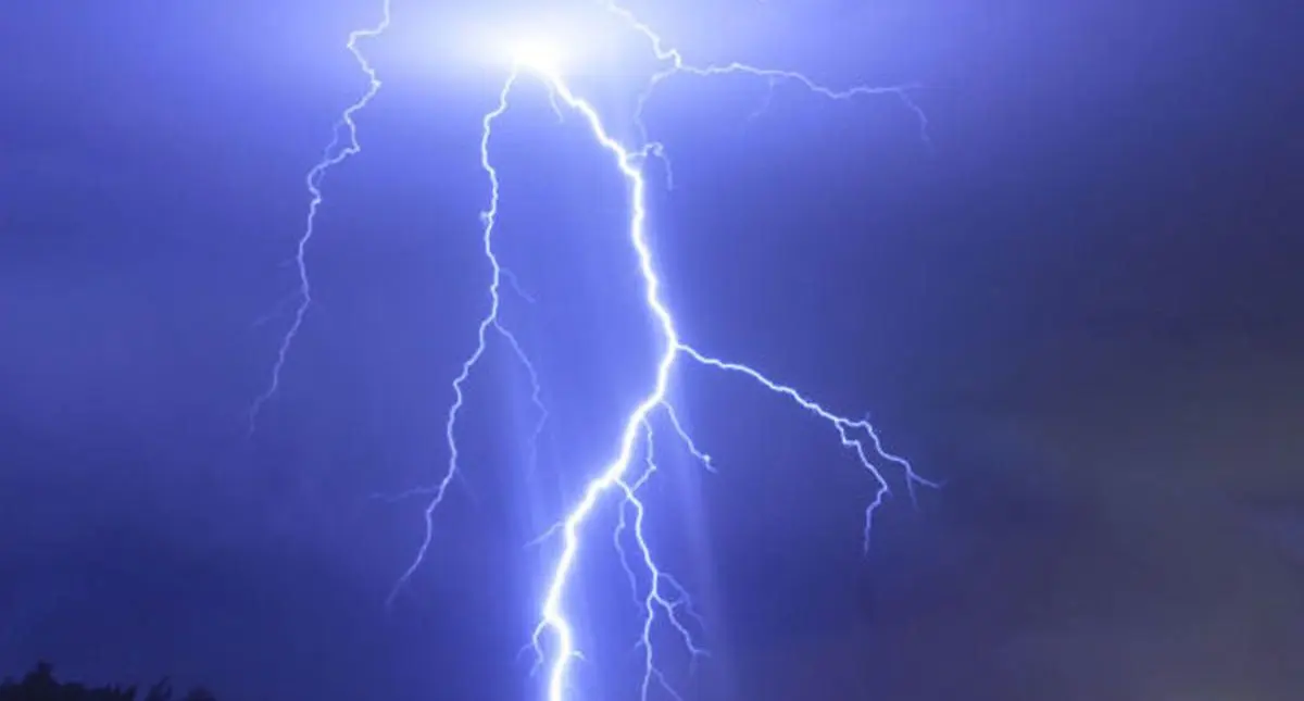 generic-lightning