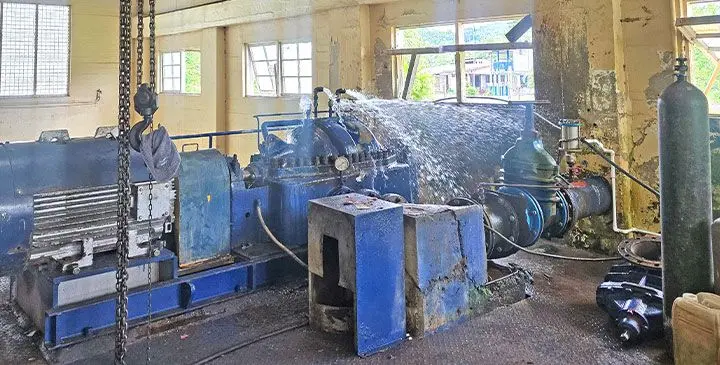The Savura Pumping Station with a damaged pump earlier this week. The rope that is used to operate the crane. Photo: Ivamere Nataro