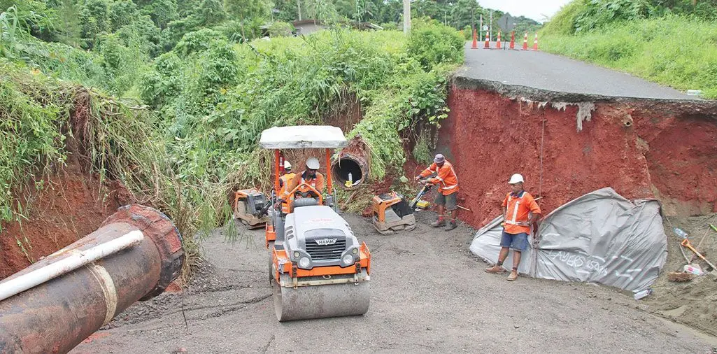 Repair works carried out by the Fiji Roads Authority at Savura Rd, Wailoku.  Photo: Water Authority of Fiji