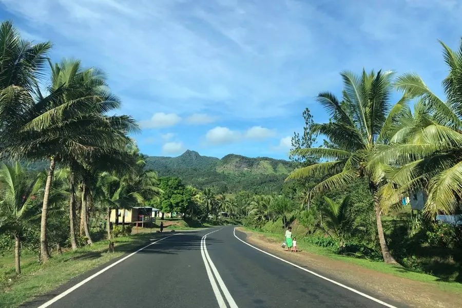 savusavu-highway